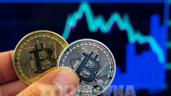Thị trường tiền điện tử bốc hơi 18 tỷ USD trước căng thẳng thương mại Mỹ - Trung