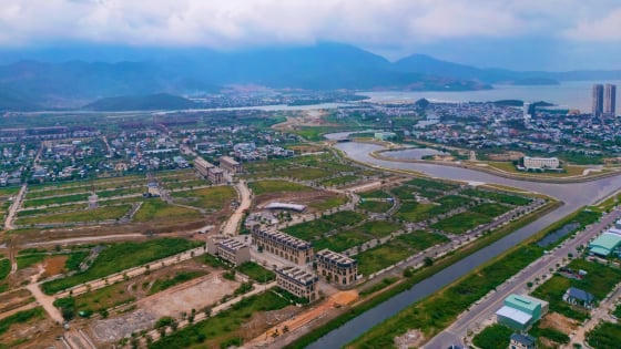 Chủ tịch IDJ: Qua thời “mua căn hộ, đất nền là thắng”, nhà đầu tư nên tìm cơ hội ở phân khúc nào Chủ tịch IDJ: Qua thời “mua căn hộ, đất nền là thắng”, nhà đầu tư nên tìm cơ hội ở phân khúc nào