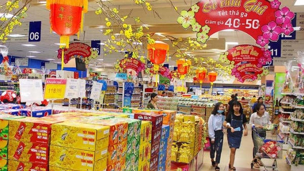 Ngày mùng 1 Tết dự kiến giá cả ít biến động do nhu cầu giảm Ngày mùng 1 Tết dự kiến giá cả ít biến động do nhu cầu giảm