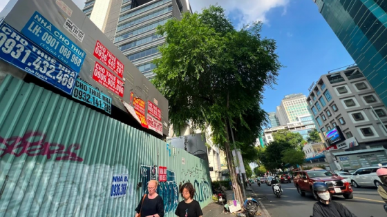 Giá thuê mặt bằng trung tâm Hà Nội, TP.HCM hạ nhiệt nhưng vẫn thuộc nhóm cao Giá thuê mặt bằng trung tâm Hà Nội, TP.HCM hạ nhiệt nhưng vẫn thuộc nhóm cao