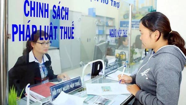 Thu nhập 28 triệu/tháng có thể chưa phải nộp thuế TNCN Thu nhập 28 triệu/tháng có thể chưa phải nộp thuế TNCN