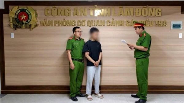 Một nhân viên ngân hàng chiếm đoạt 1,7 tỷ đồng