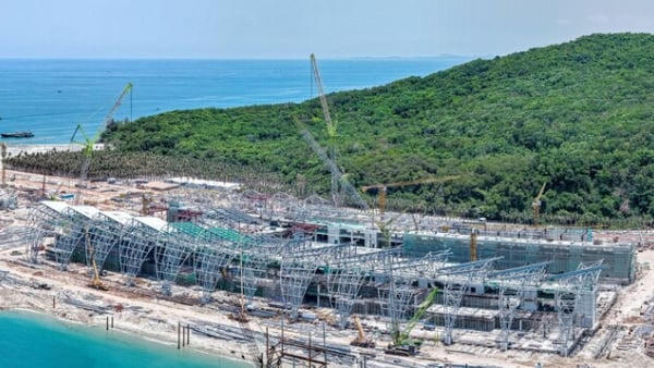 Thi công xuyên ngày đêm, siêu công trình APEC tiến sát mốc hoàn thiện