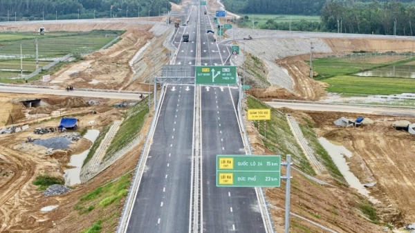 Dự kiến thông xe 12 dự án cao tốc Bắc - Nam trong dịp 30/4