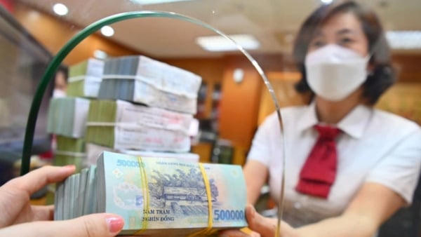 12 ngân hàng hụt tiền gửi đầu năm, đối mặt áp lực thanh khoản