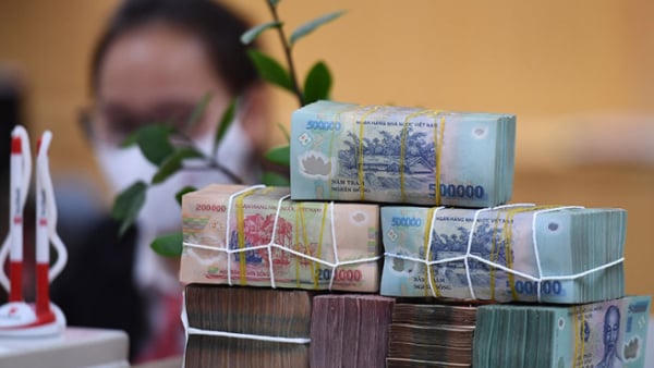 Cổ đông Hòa Phát, LPBank, Dược Hậu Giang sắp nhận cổ tức tiền mặt