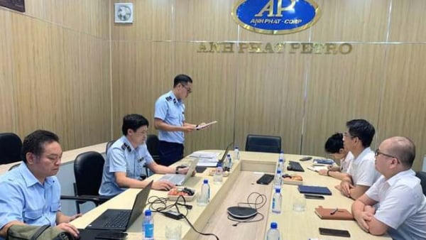 Xử phạt 3 doanh nghiệp xăng dầu Anh Phát Petro, Nhiên liệu Phúc Lâm và Long Hưng