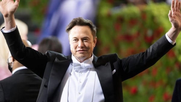 Tỷ phú Elon Musk có thêm hơn 160 tỷ USD một ngày