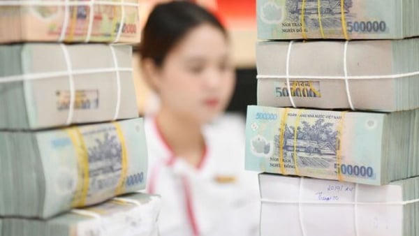 Thu ngân sách đạt hơn 1,42 triệu tỷ đồng, hoàn thành 56,4% dự toán năm