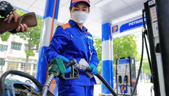 Thanh tra toàn diện hoạt động kinh doanh xăng dầu giai đoạn 2024-2026 Thanh tra toàn diện hoạt động kinh doanh xăng dầu giai đoạn 2024-2026
