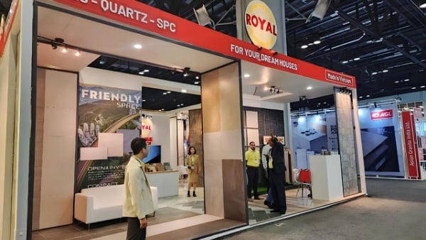 Royal Invest JSC dự kiến chào bán 22,5 triệu cổ phiếu cho cổ đông hiện hữu với giá cao hơn thị giá