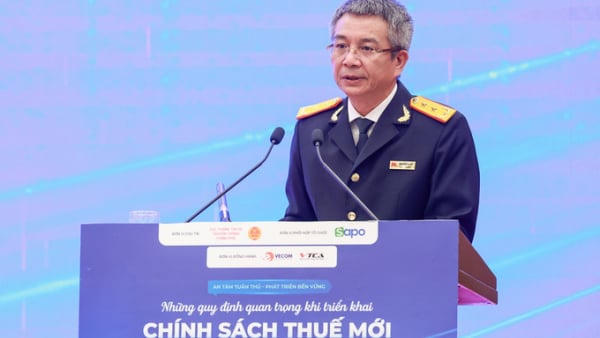 Ứng dụng dữ liệu và công nghệ để cảnh báo sớm rủi ro cho người nộp thuế Ứng dụng dữ liệu và công nghệ để cảnh báo sớm rủi ro cho người nộp thuế