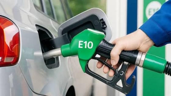 Bộ KH&CN tăng cường kiểm soát chất lượng xăng E10 Bộ KH&CN tăng cường kiểm soát chất lượng xăng E10