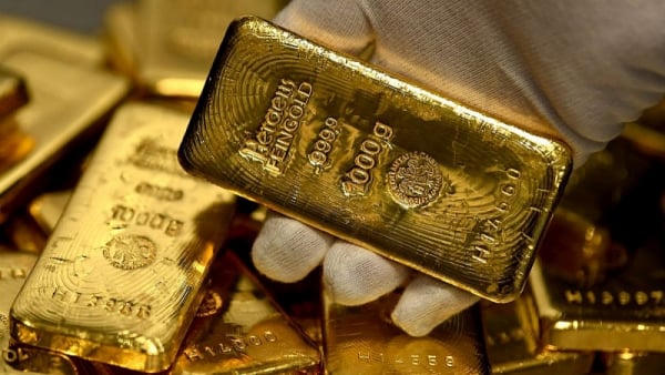Giá vàng bật tăng hơn 1 triệu đồng mỗi lượng Giá vàng bật tăng hơn 1 triệu đồng mỗi lượng