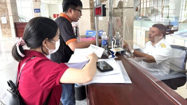 Thuế Tp. HCM: Siết quản lý thuế thu nhập cá nhân, tăng hỗ trợ kê khai qua eTax Mobile