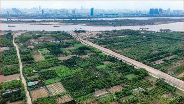 Chậm hoàn thiện thủ tục tính lại tiền sử dụng đất, người dân có mất quyền được hoàn tiền nộp thừa không?