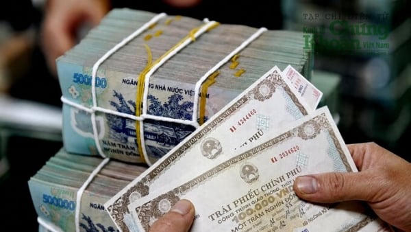Ngân hàng phát hành 156.000 tỷ đồng trái phiếu trong 7 tháng Ngân hàng phát hành 156.000 tỷ đồng trái phiếu trong 7 tháng