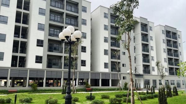 Nghiên cứu các quy định về cơ chế thuế, phí, tiền sử dụng đất để kiểm soát giá nhà ở cho thuê