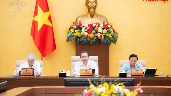 Ủy ban Thường vụ Quốc hội cho ý kiến về Luật Đất đai, Nhà ở, Kinh doanh bất động sản sửa đổi Ủy ban Thường vụ Quốc hội cho ý kiến về Luật Đất đai, Nhà ở, Kinh doanh bất động sản sửa đổi