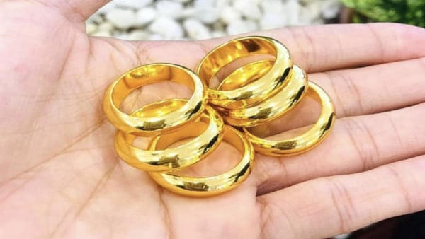 Giá vàng đồng loạt giảm