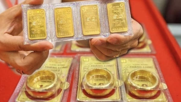 Giá vàng biến động nhẹ