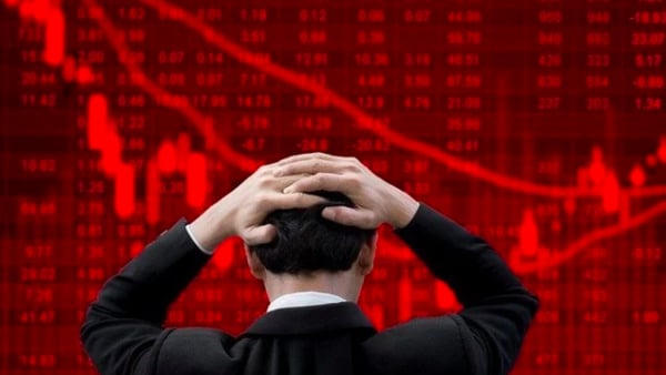 VN-Index mất hơn 14 điểm, cổ phiếu ngân hàng và chứng khoán đồng loạt lao dốc VN-Index mất hơn 14 điểm, cổ phiếu ngân hàng và chứng khoán đồng loạt lao dốc