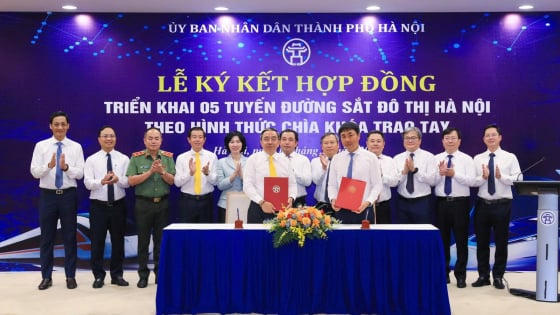 Vinhomes - SGC đầu tư gần 900.000 tỷ đồng xây dựng 5 tuyến metro hà nội Vinhomes - SGC đầu tư gần 900.000 tỷ đồng xây dựng 5 tuyến metro hà nội