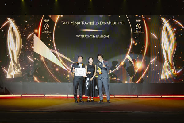 Waterpoint vừa được xướng tên tại PropertyGuru Vietnam Property Awards 2026: Khi tầm nhìn quy hoạch hóa thành sức sống thực Waterpoint vừa được xướng tên tại PropertyGuru Vietnam Property Awards 2026: Khi tầm nhìn quy hoạch hóa thành sức sống thực