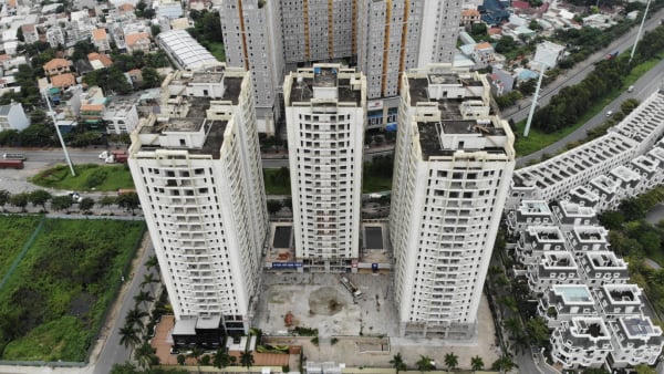 Dự án "đắp chiếu" nhiều năm bất ngờ đạt giải tại PropertyGuru Vietnam Property Awards 2026