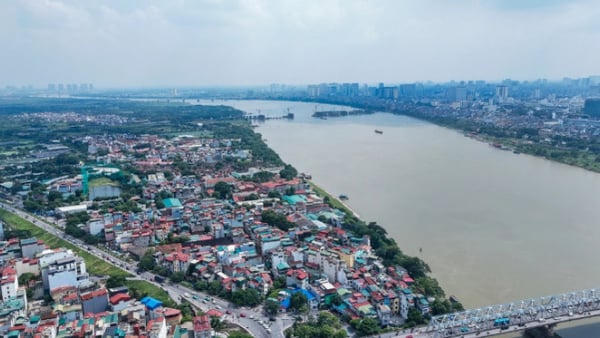 Hà Nội yêu cầu không lợi dụng nạo vét sông Hồng, sông Đà để khai thác khoáng sản trái phép Hà Nội yêu cầu không lợi dụng nạo vét sông Hồng, sông Đà để khai thác khoáng sản trái phép