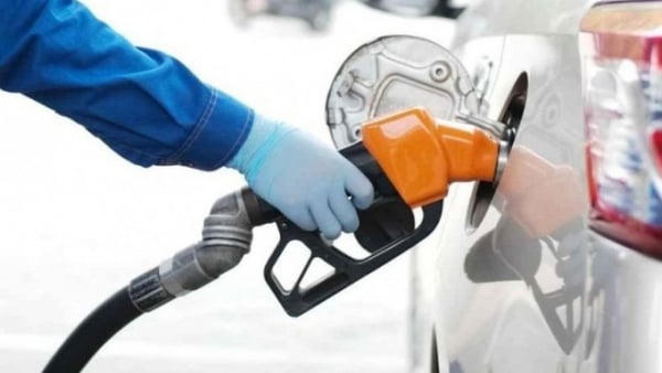 Đề xuất kéo dài giảm thuế xăng dầu về 0% đến hết tháng 6 Đề xuất kéo dài giảm thuế xăng dầu về 0% đến hết tháng 6