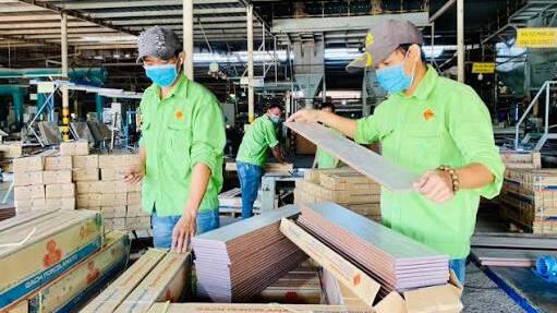 Đề xuất ưu đãi thuế, phí cho doanh nghiệp nhỏ và vừa chuyển đổi từ hộ kinh doanh