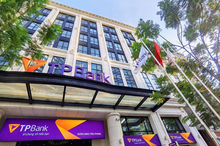 TPBank đối mặt nguy cơ rời VN30: Vốn hóa tụt đáy, nợ xấu tăng mạnh, bị xử phạt vi phạm kinh doanh vàng 