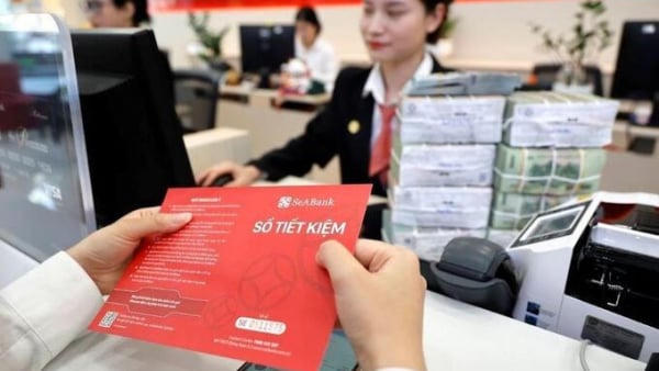 Ngân hàng tung lãi suất trên 9%/năm, cuộc đua hút tiền nóng trở lại
