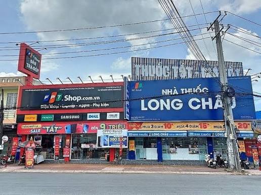 FPT Retail (FRT) và cú nhảy vọt quý 2/2026: Long Châu gánh team, FPT Shop hồi sinh thần kỳ?