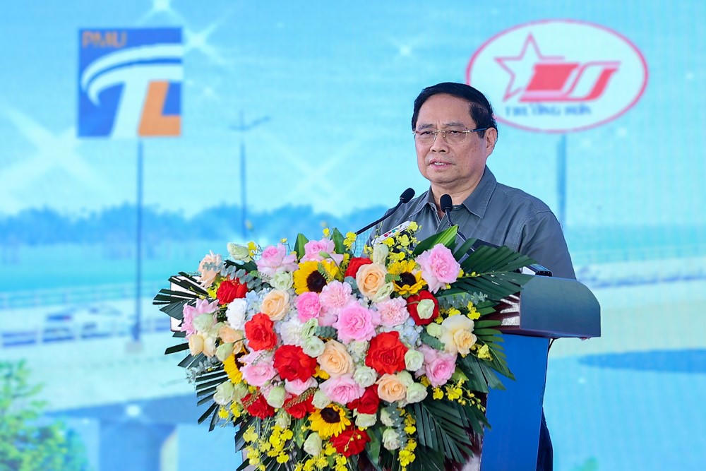 Doanh nghiệp thuộc Bộ Quốc phòng khánh thành cầu Phong Châu sớm 3 tháng, tiết kiệm 300 trăm tỷ, được Thủ tướng khen thưởng