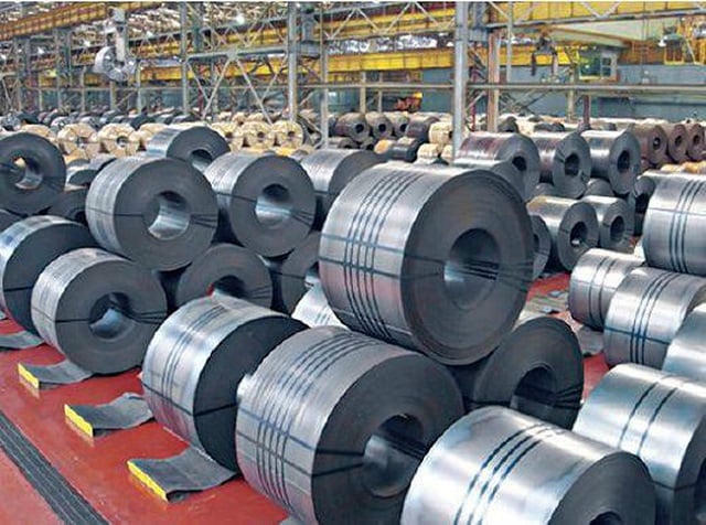   EU chính thức áp thuế chống bán phá giá với thép cán nóng Việt Nam.  