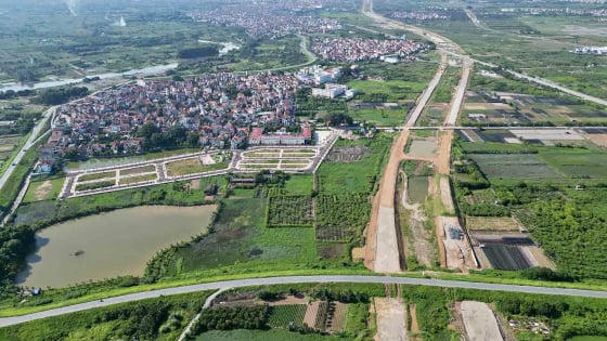 Giá đất nền leo thang: Nhà đầu tư hết thời ‘lướt sóng’, bước vào chu kỳ nắm giữ dài hạn