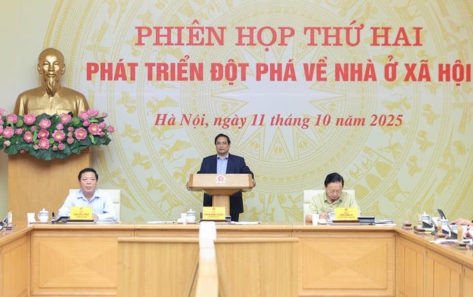   Thủ tướng Chính phủ Phạm Minh Chính.  