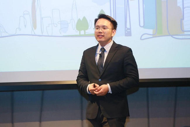 Ông Nguyễn Quốc Anh cho rằng điều kiện của Việt Nam chưa phù hợp để hạ dần lãi suất về 0%. &nbsp;