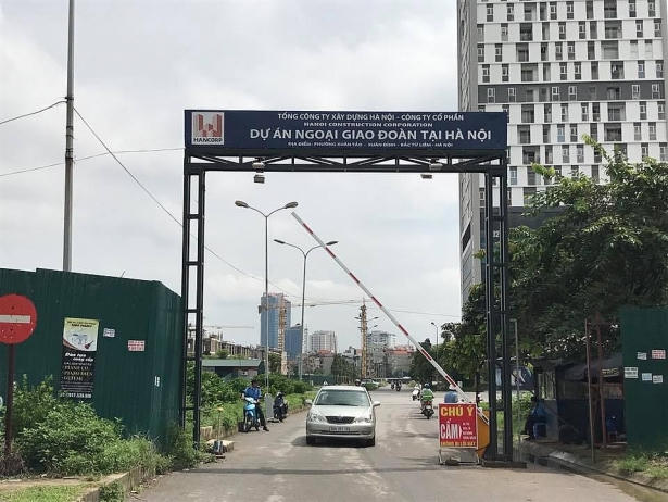 3.000 cư dân Chung cư Khu Đoàn ngoại giao hai năm sống 'khổ' trong bóng tối