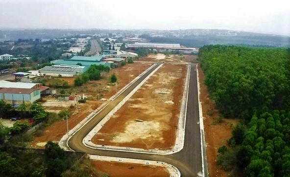 Vị trí 104 lô đất đấu giá tăng 365%. &nbsp;