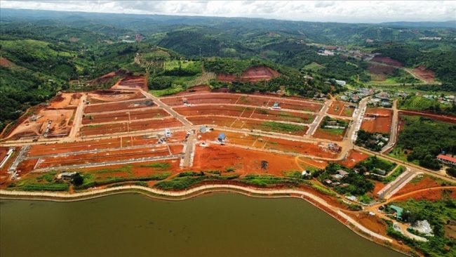 Giá đất vẫn tăng cao mặc dù lượng quan tâm giảm (Ảnh minh họa). &nbsp;