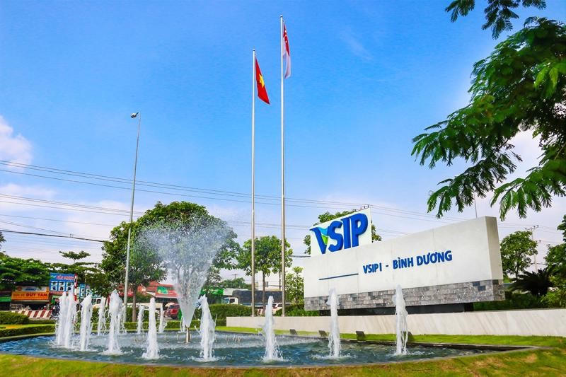 Dự án Khu công nghiệp Việt Nam – Singapore (VSIP) III tại phường Hội Nghĩa và xã Tân Lập, huyện Bắc Tân Uyên (địa điểm xây dựng nhà máy 1 tỷ USD) được chính thức khởi công vào ngày 19/3/2022. &nbsp;