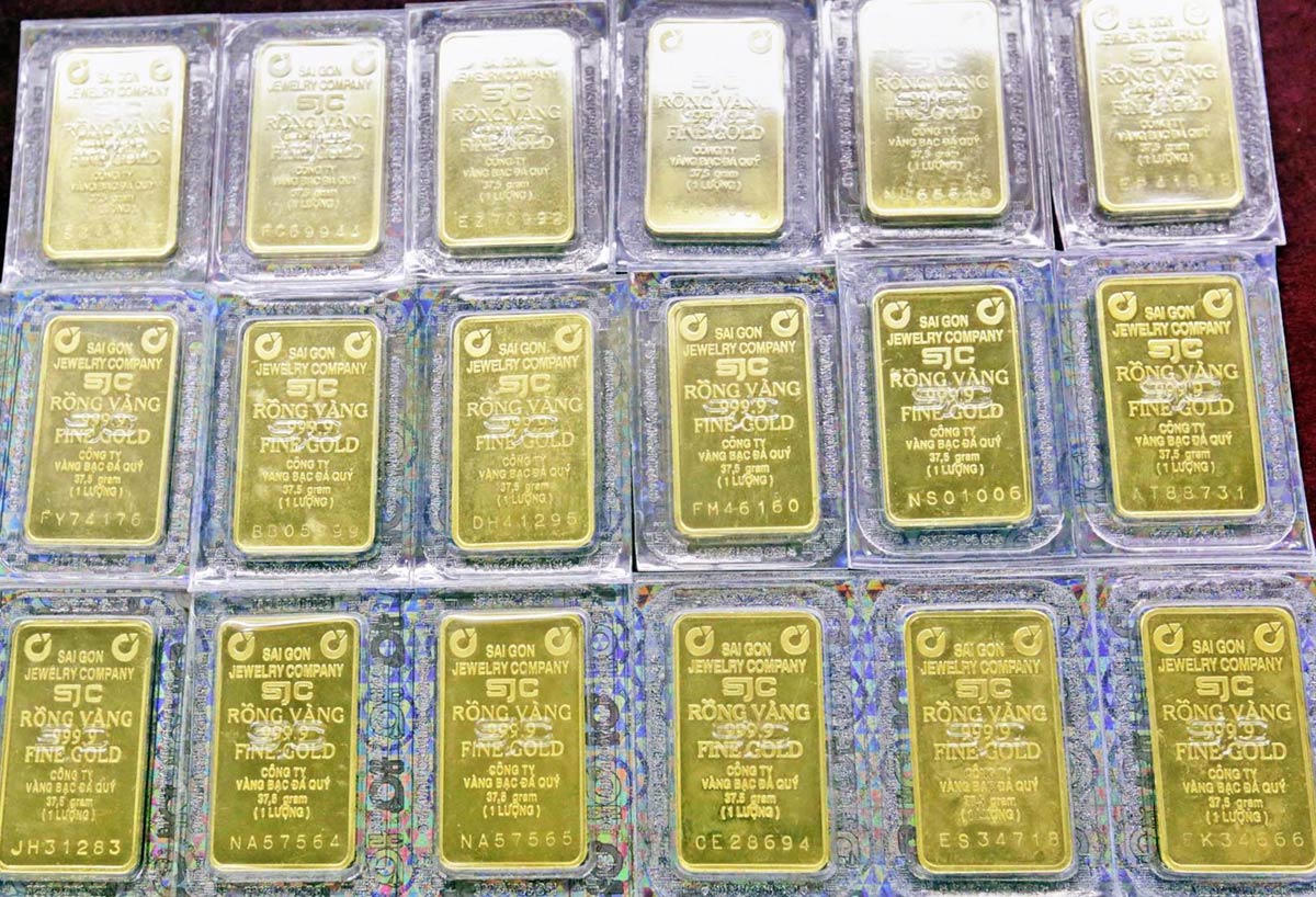 Giá vàng tăng tới 3 triệu đồng/lượng sau 'thông điệp' của NHNN