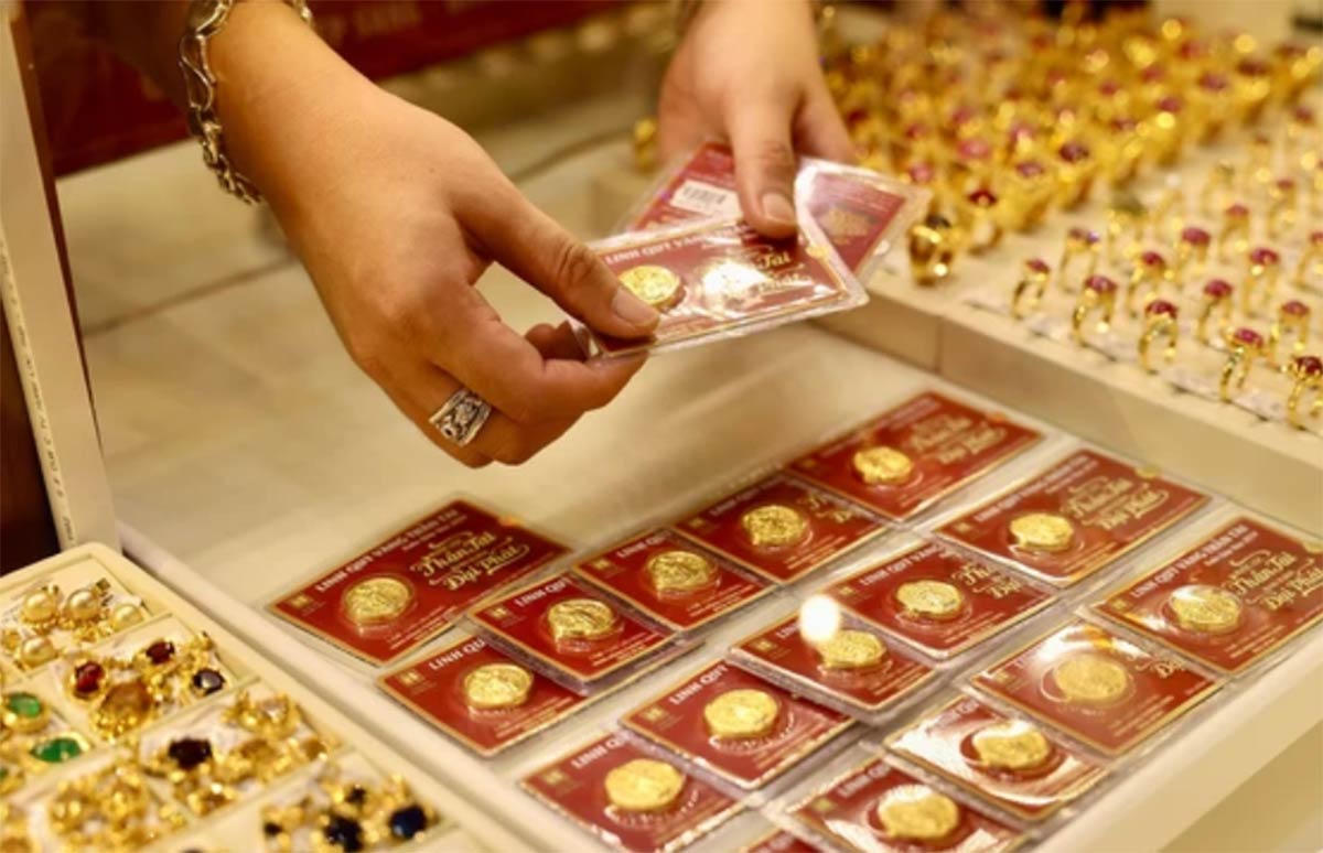 Đánh thuế giao dịch vàng: Ưu tiên tích trữ, đánh nặng đầu cơ?