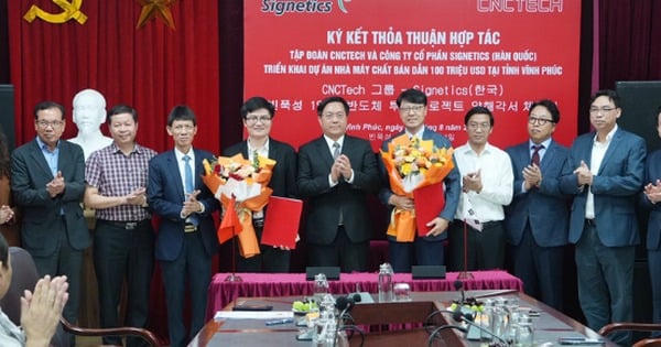 Lễ ký kết hợp tác giữa hai tập đoàn. Ảnh: Báo Vĩnh Phúc