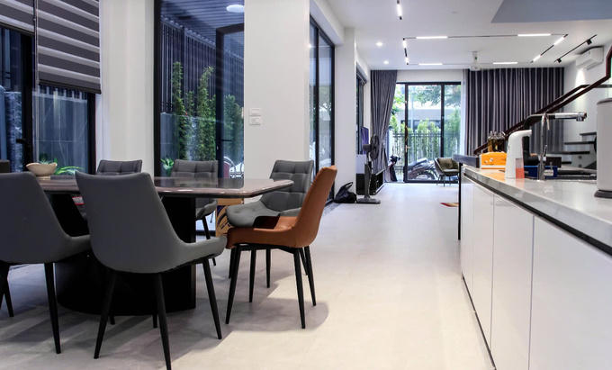 Chiêm ngưỡng biệt thự 175m2 phong cách đương đại ngay giữa lòng Hà Nội