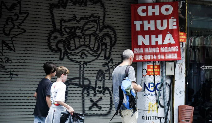 Vì sao nhiều mặt bằng đất vàng ế khách thuê tại Hà Nội?