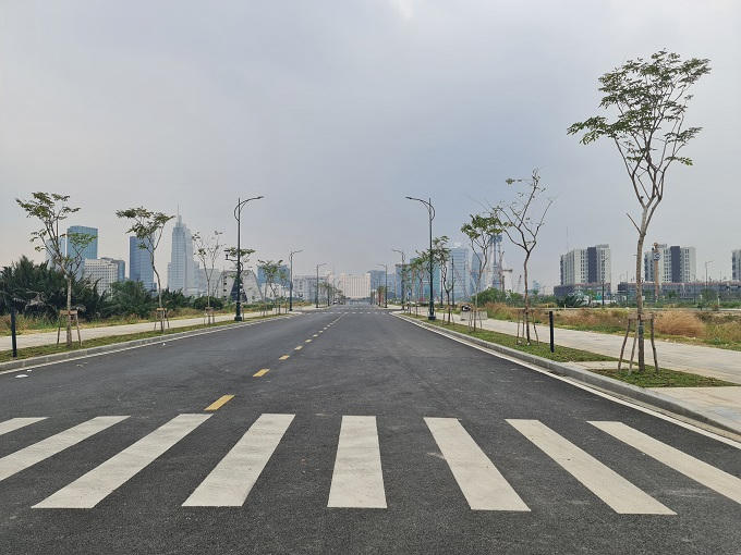 Theo NHNN, về lâu dài, để phát triển thị trường bất động sản lành mạnh, bền vững cần có các giải pháp đồng bộ để khơi thông nguồn vốn đa dạng, an toàn, hiệu quả. Ảnh: Tấn Lợi